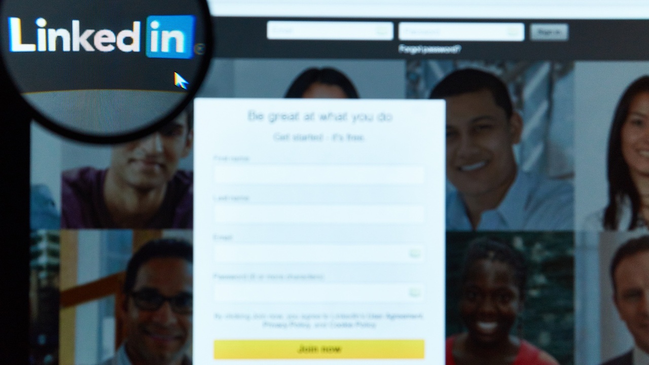 Tips for Your LinkedIn Profile Photo